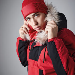 Snowstar® patch beanie - B443